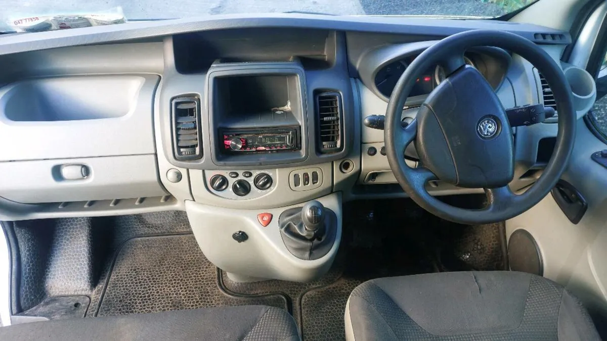 Vauxhall Vivaro 2010 Crewcab - Image 3
