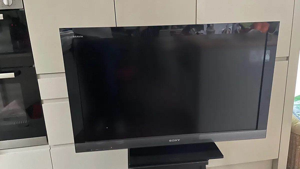 Television - Image 2