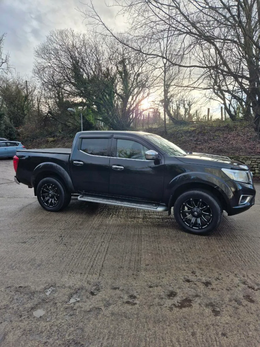 2017 nissan navara - Image 1