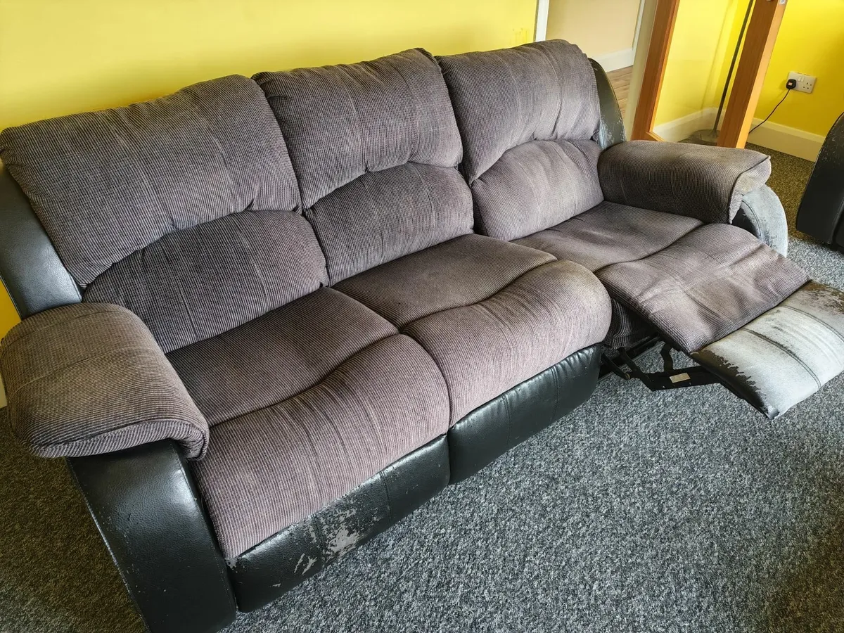 Kayde 3 Seater Recliner Couch - Image 3