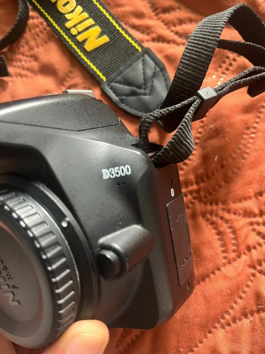 Camera Nikon D3500 - Image 3