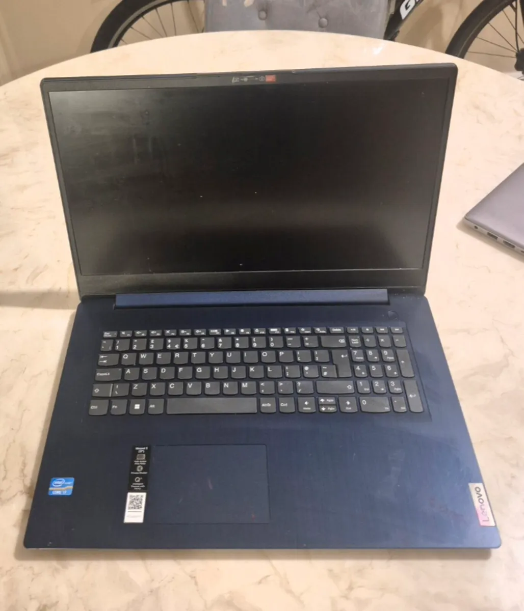 LENOVO IDEAPAD 3 LAPTOP, 17.3" HD+, INTEL CORE i5 - Image 3