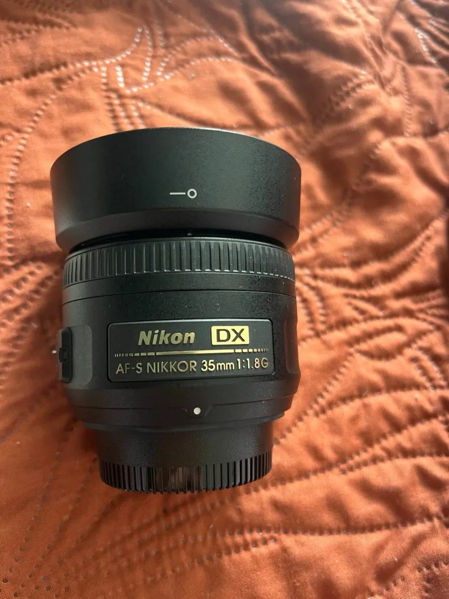 Lens Nikon 35mm - Image 1