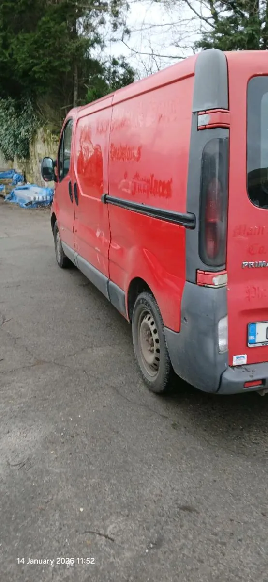 Nissan primastar long wheel base twin sliding door - Image 3