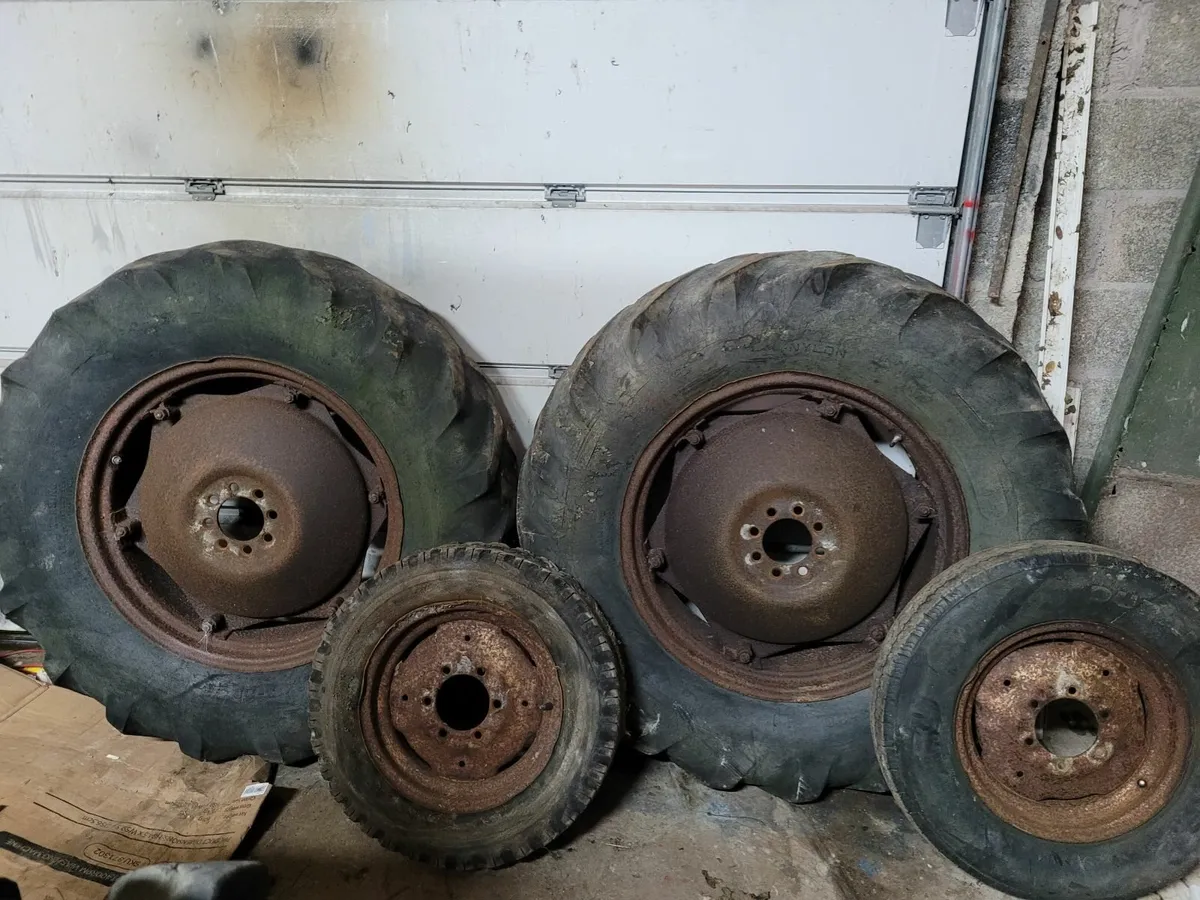 MF 135 wheels - Image 3