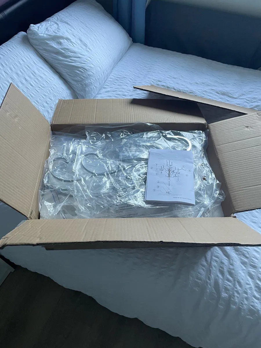 6 Light Chandelier - Crystal Style - Image 2