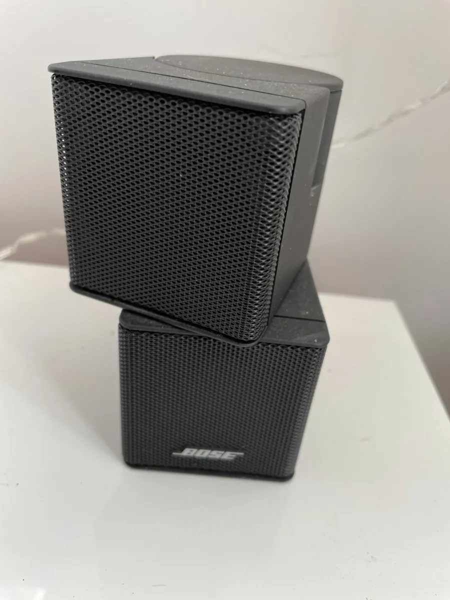 Bose speaker stands - Image 3