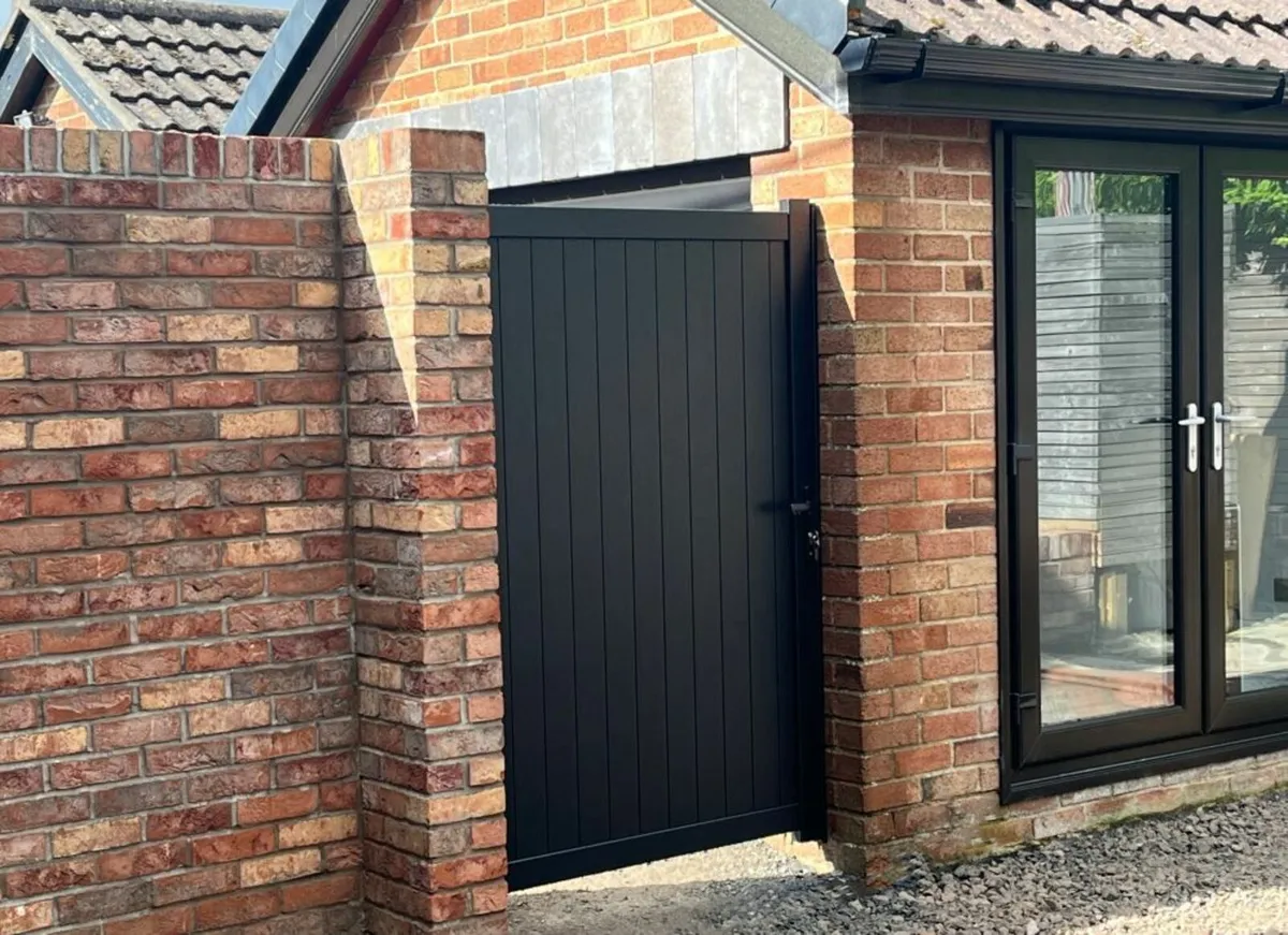 Aluminium Pedestrian / Garden Gates - Image 2