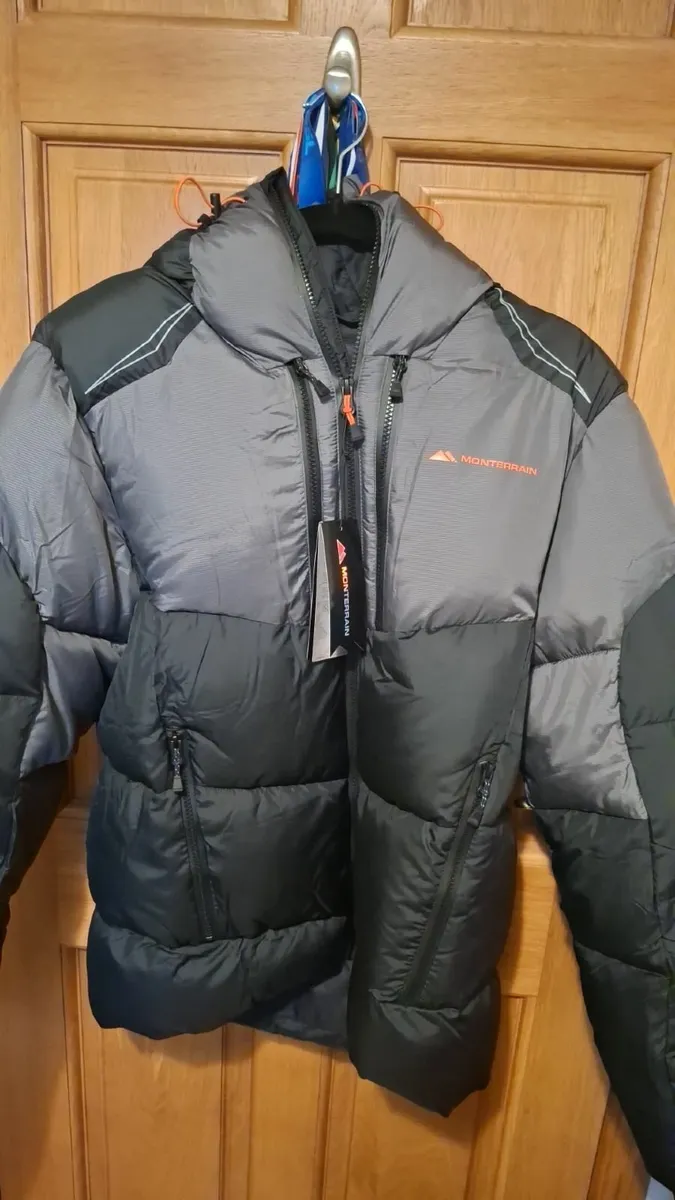 Monterrain orbit puffer jacket