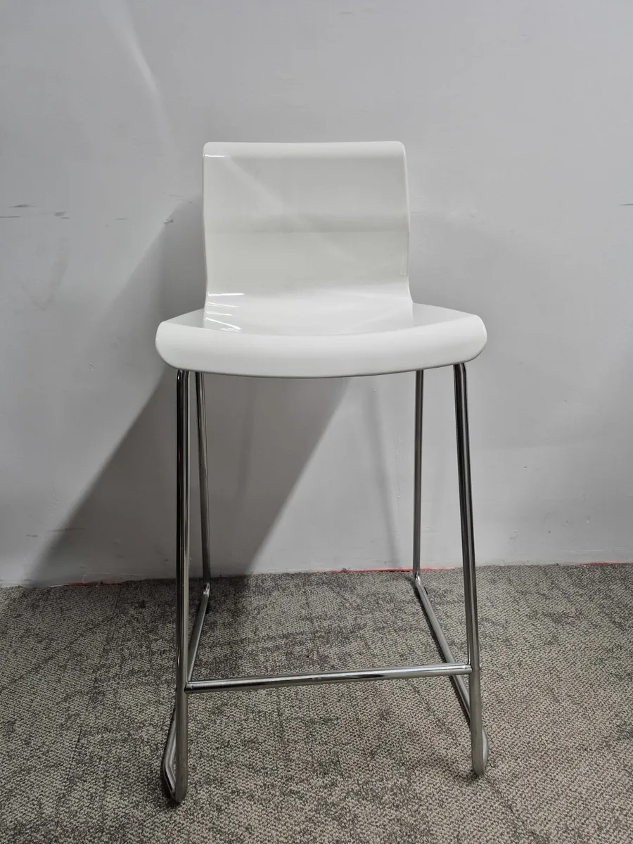 White Office Furniture - Image 2