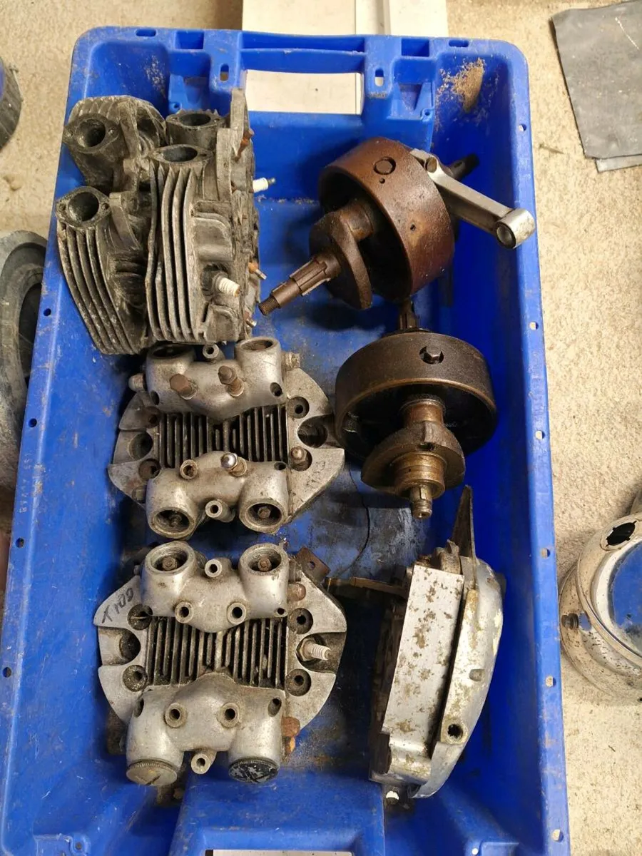 Triumph twin - Image 3