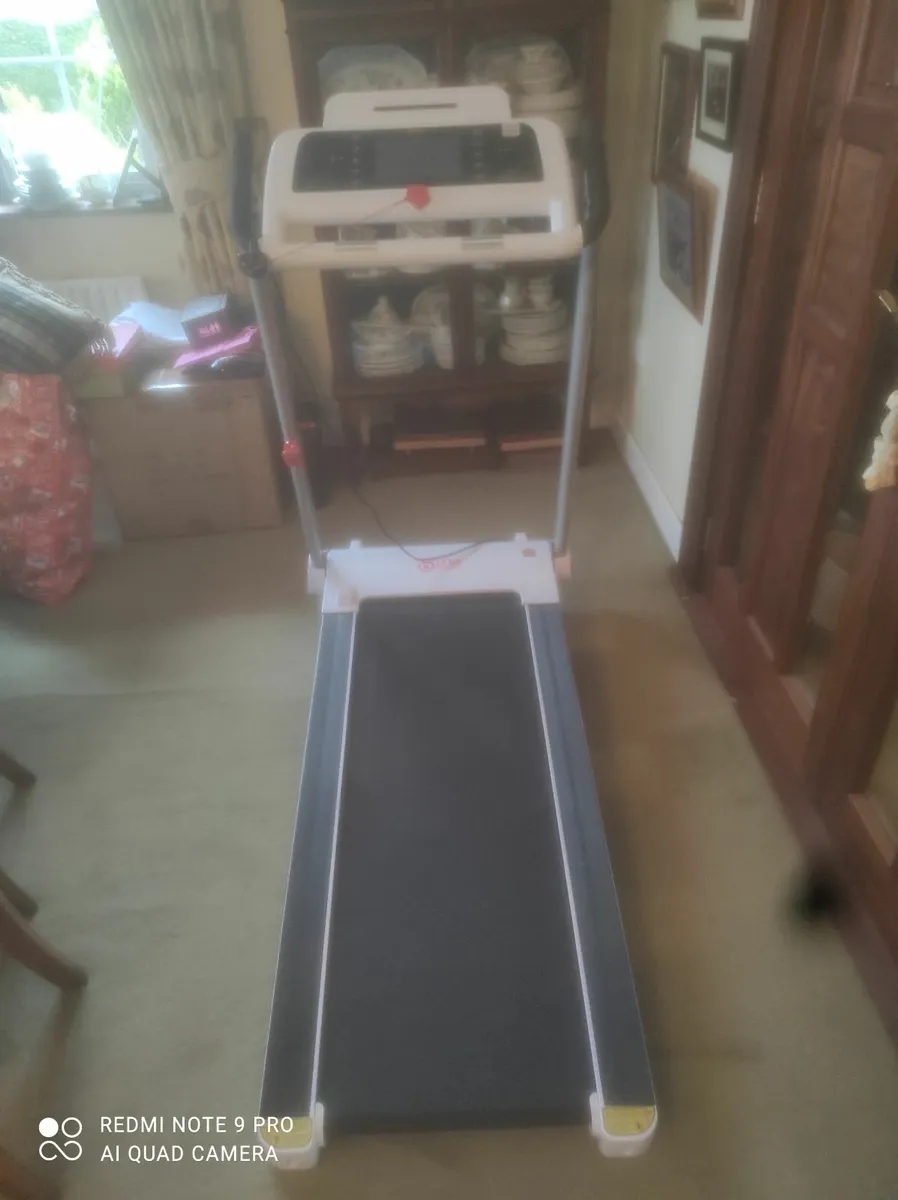 Treadmill - Image 2