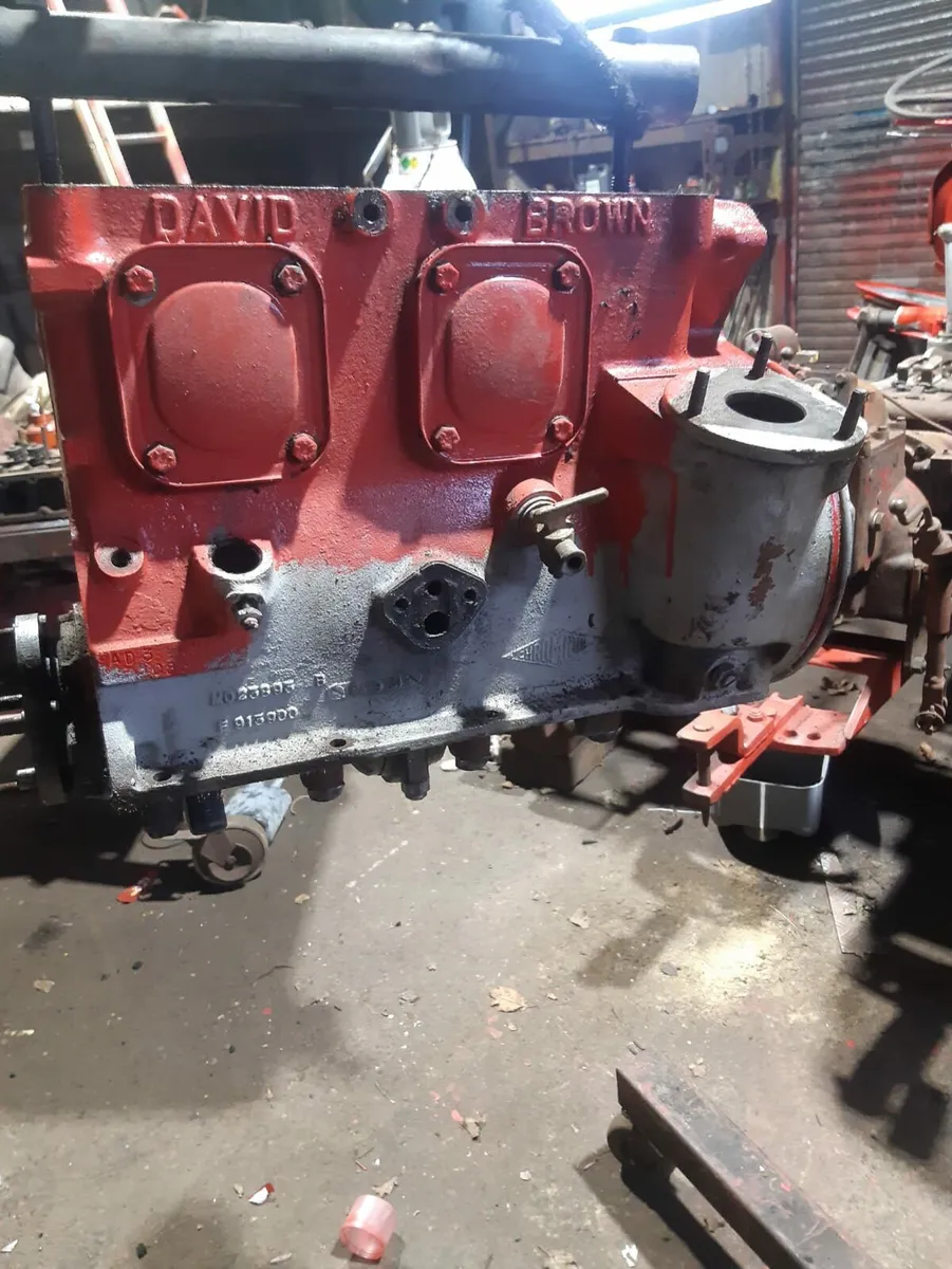 David Brown 770 Engine - Image 2