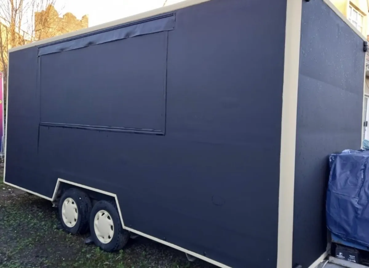 Food trailer - Image 3