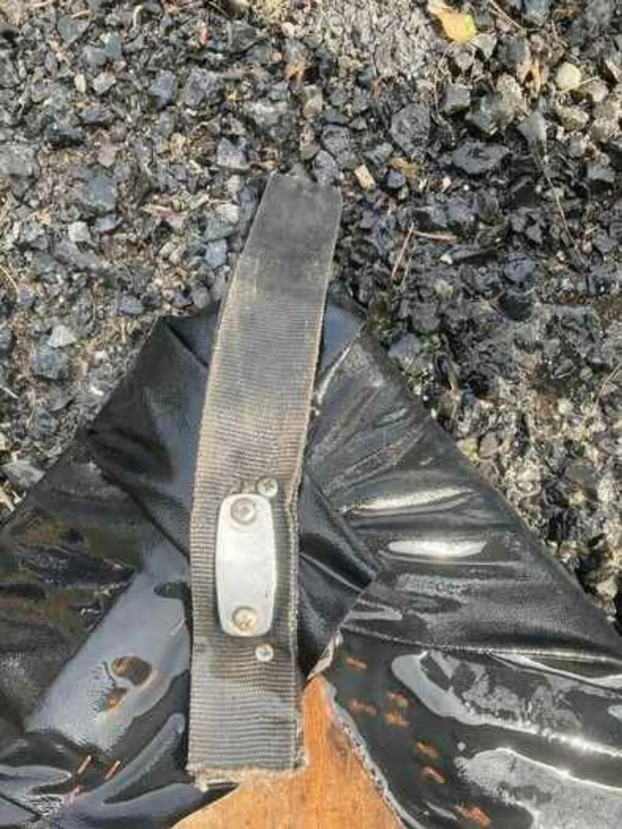 Black marine grade leather bow cushion - Image 3