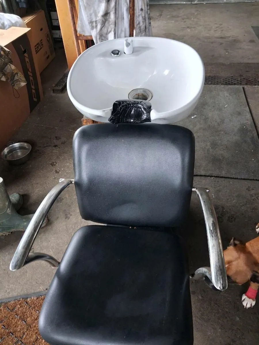 Barbers station/hair dresser station - Image 2