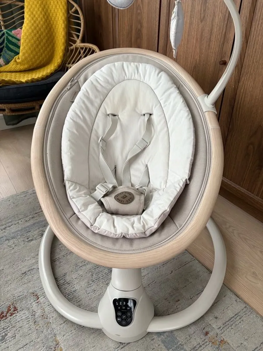Maxi Cosi swing - Image 1