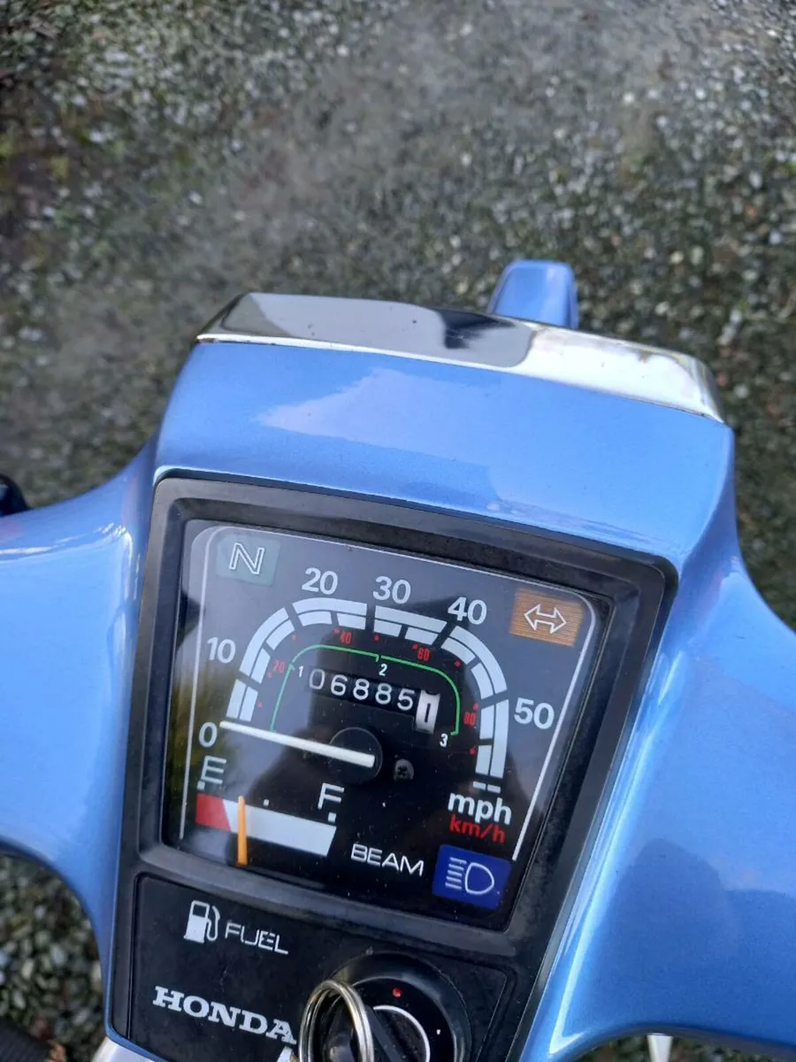 Honda c90 - Image 3