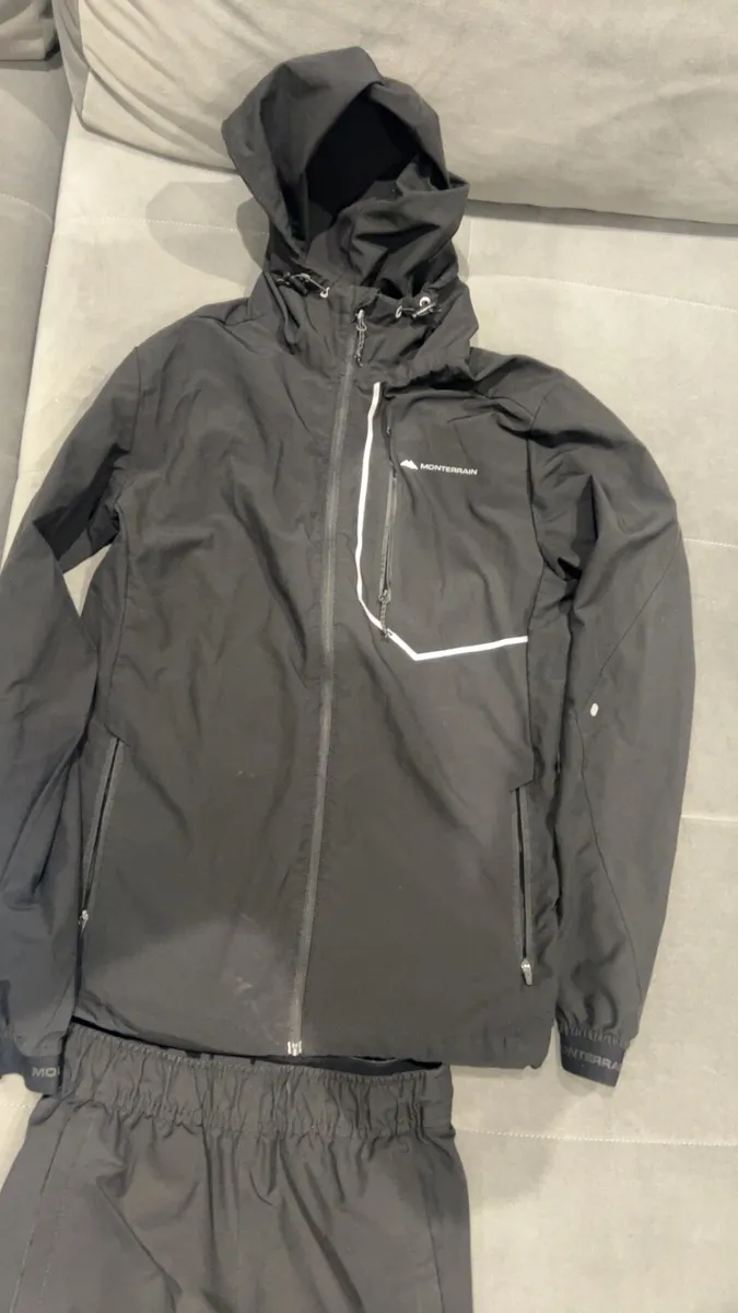 Black Woven 3.0 Monterrain Set XS - Image 1