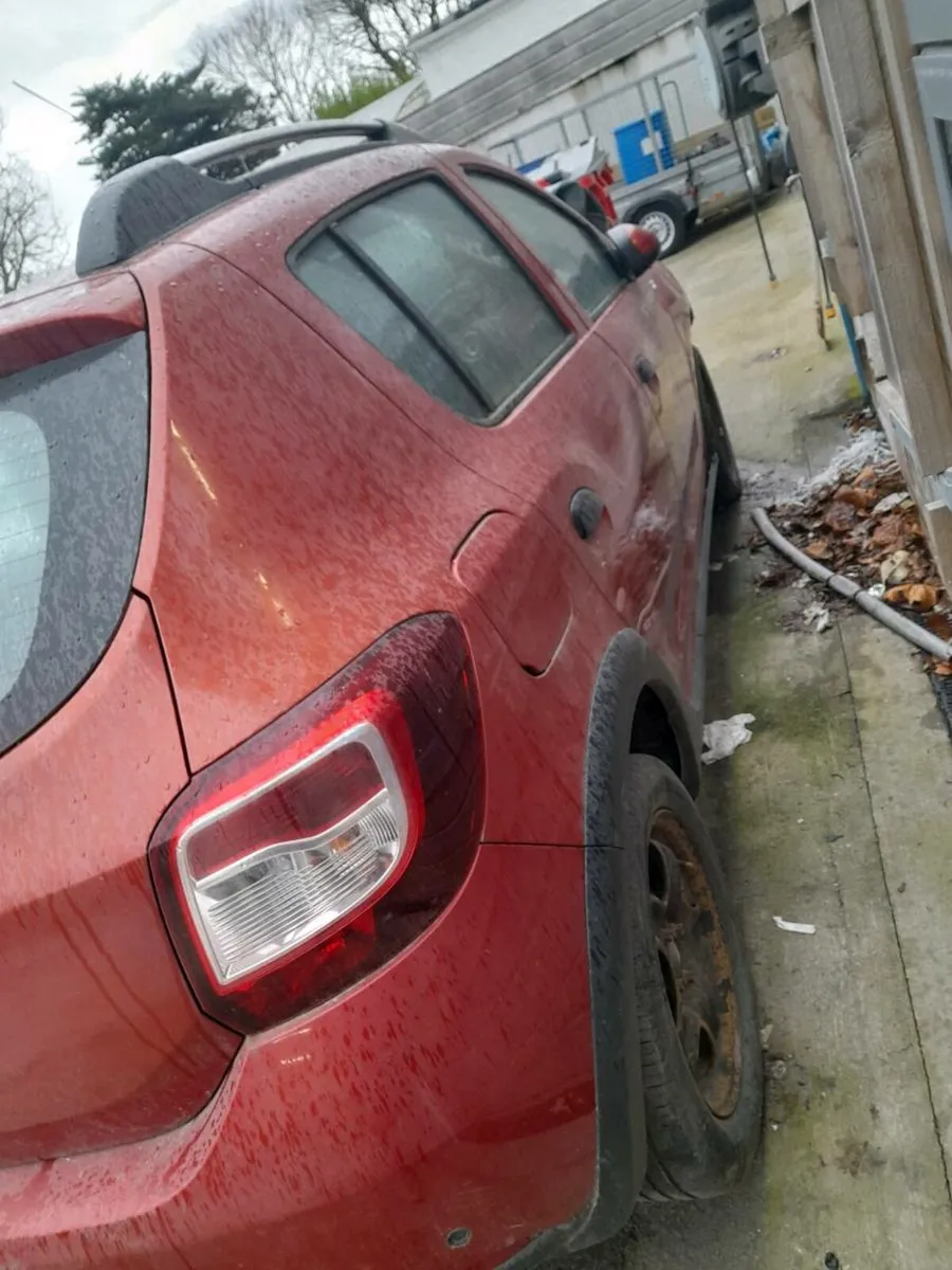 Dacia sandero stepway - Image 2