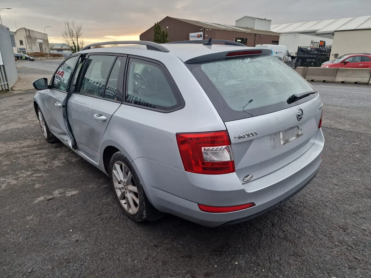 14 SKODA OCTAVIA  2.0 TDI (CKFC) FOR BREAKING - Image 4