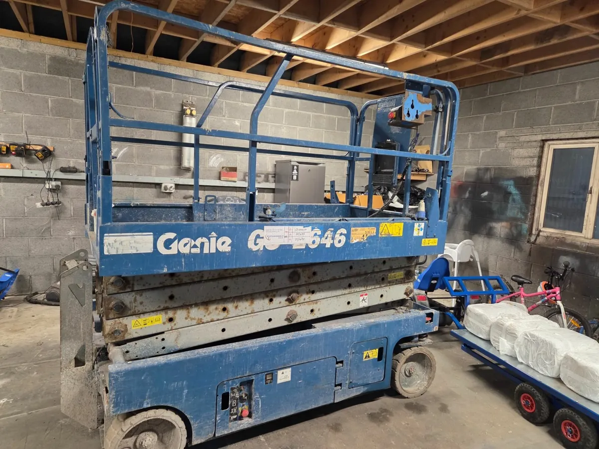 Genie sissors lift - Image 2