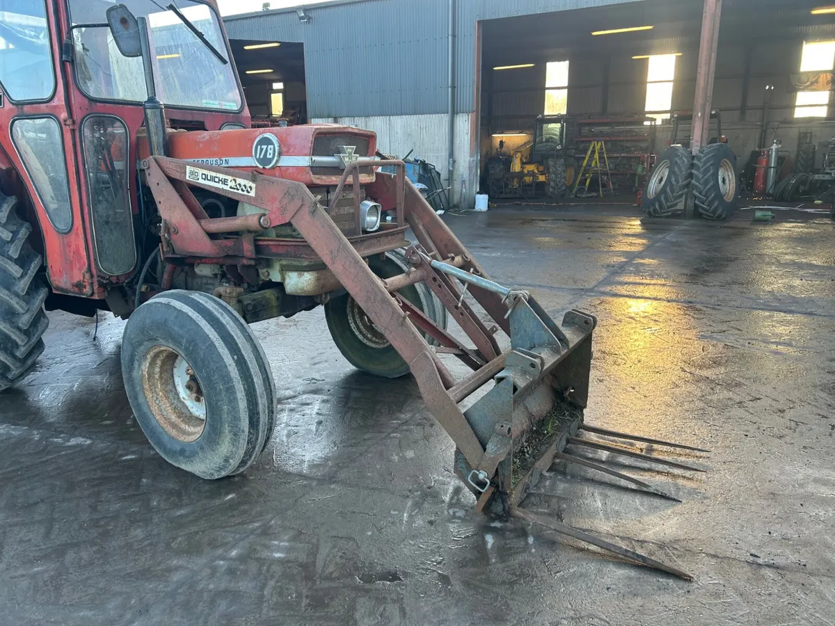 Quicke 2200 Loader To Suit 100 Series MF - Image 1