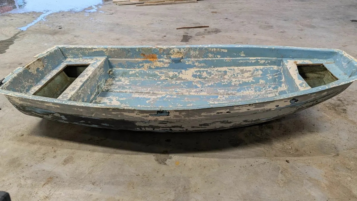 10ft Fiberglass Boat / Dinghy – Project or Restora - Image 1