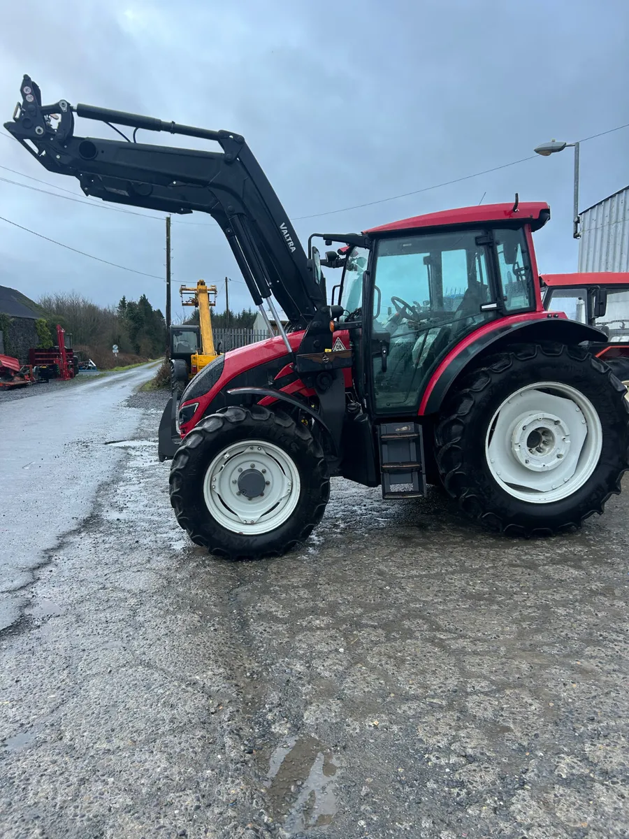 2020 Valtra A114 c/w Loader - Image 2