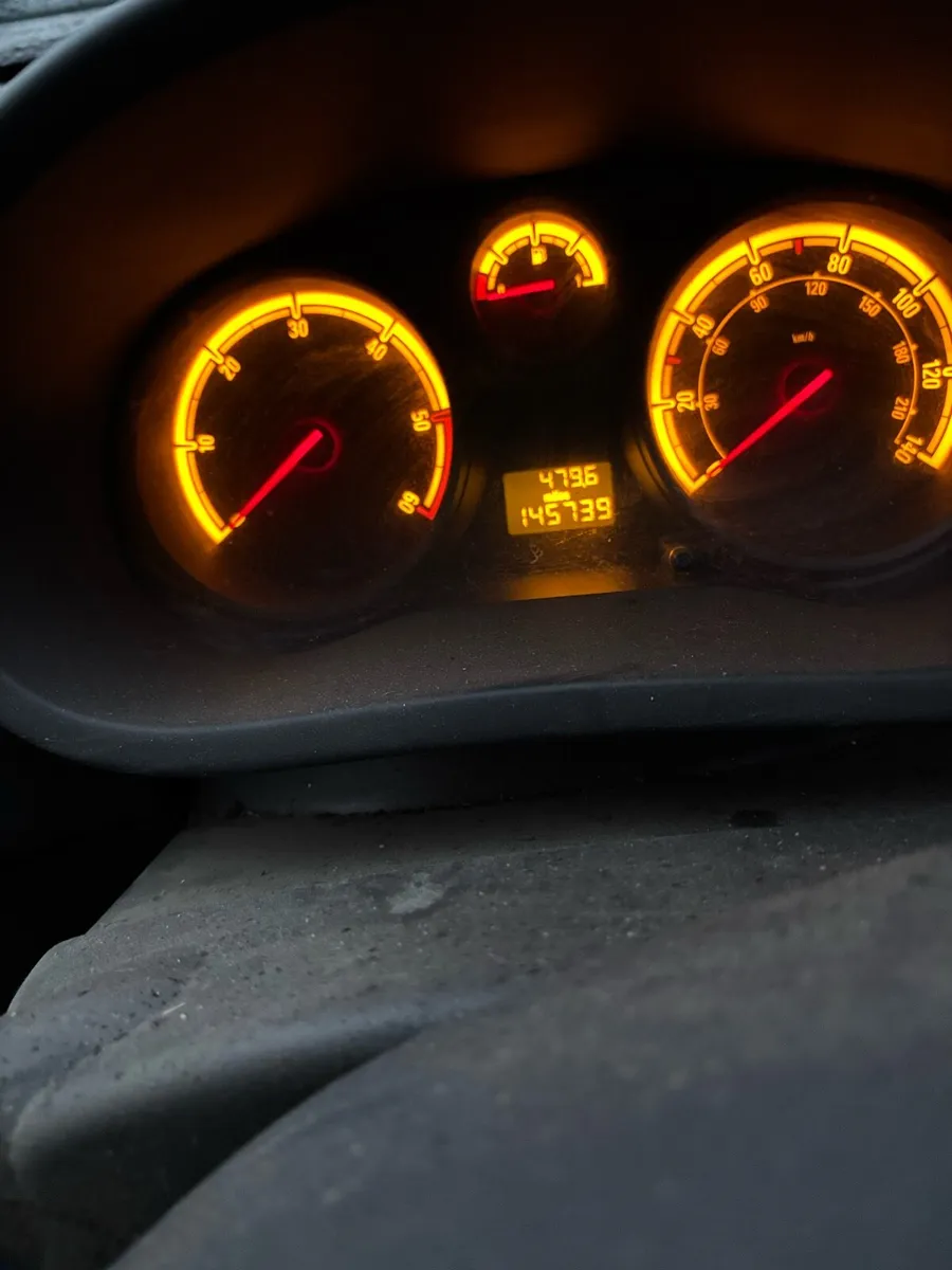 Vauxhall Corsa Van - Image 3