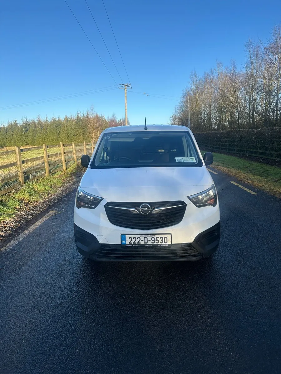 Open combo van - Image 1