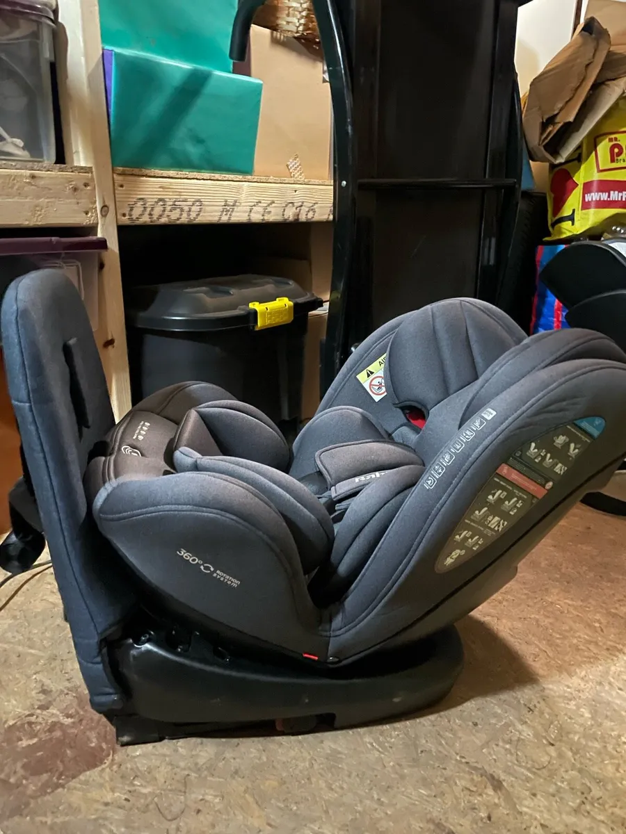 Babyauto revolva car seat 360 - Image 4