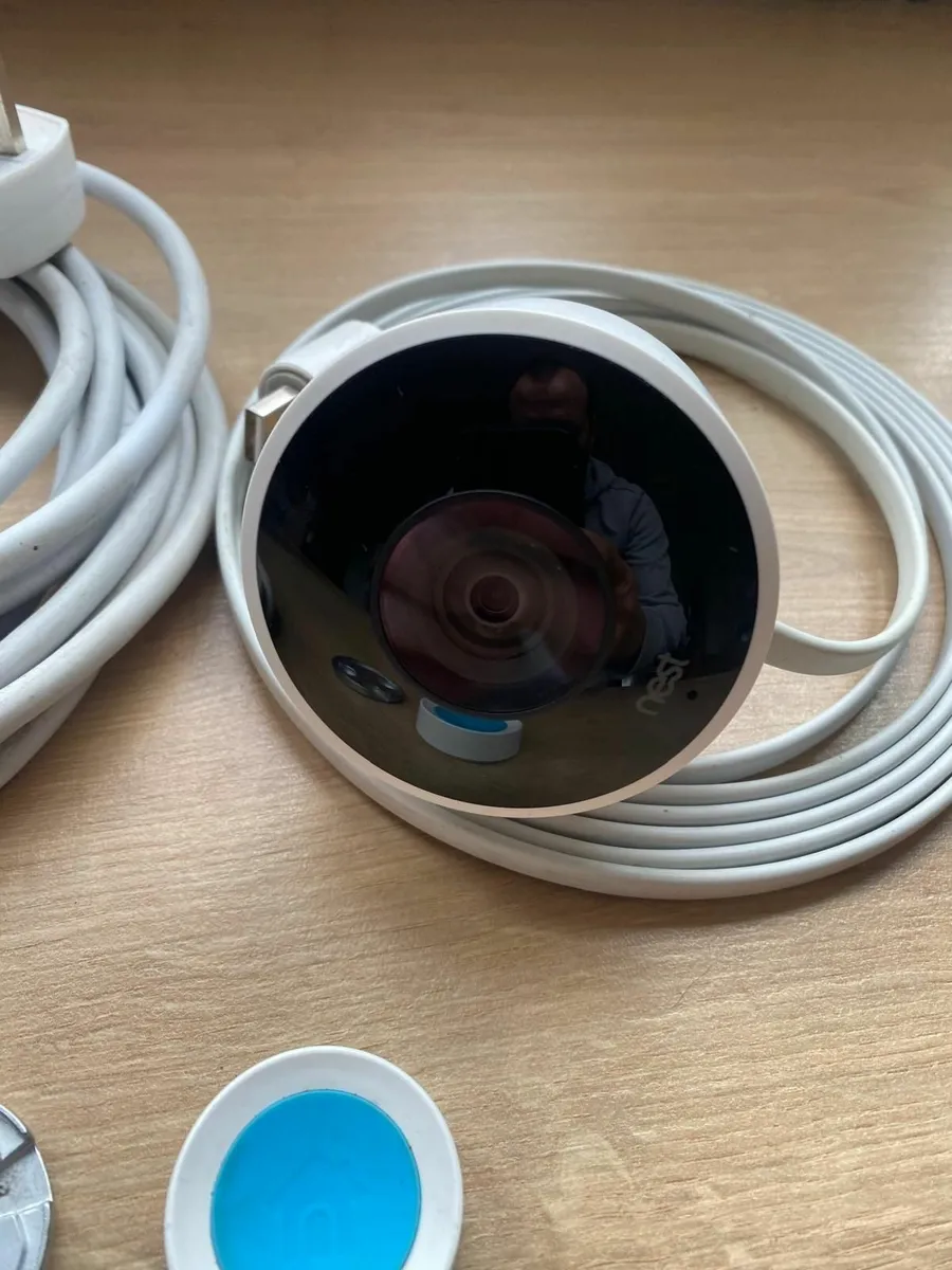 Google Nest Wired Outdoor Smart camera - NC2100GB - Image 1