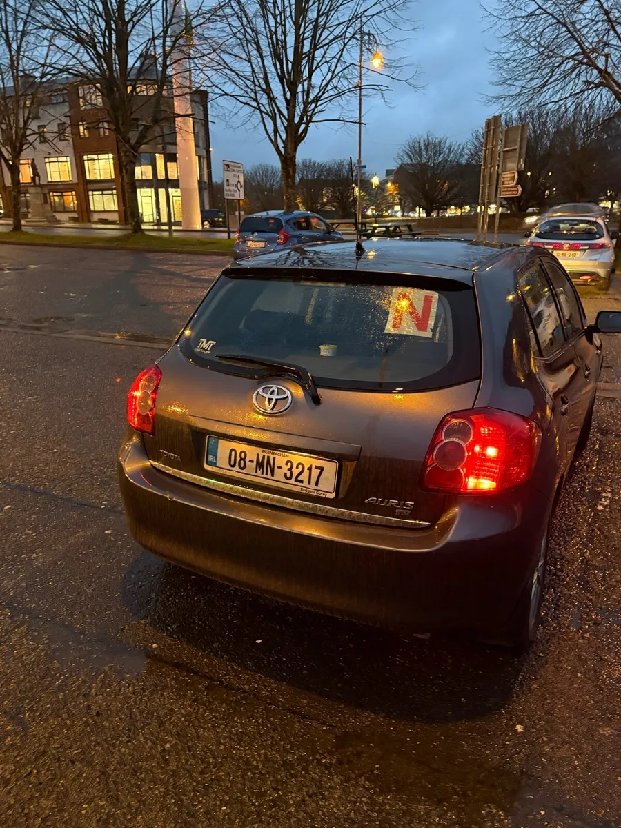 Toyota Auris 2008 - Image 4