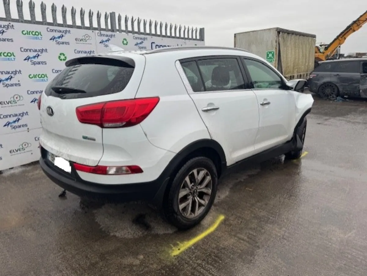 2015 KIA SPORTAGE 1.7D JUSTIN FOR BREAKING - Image 3