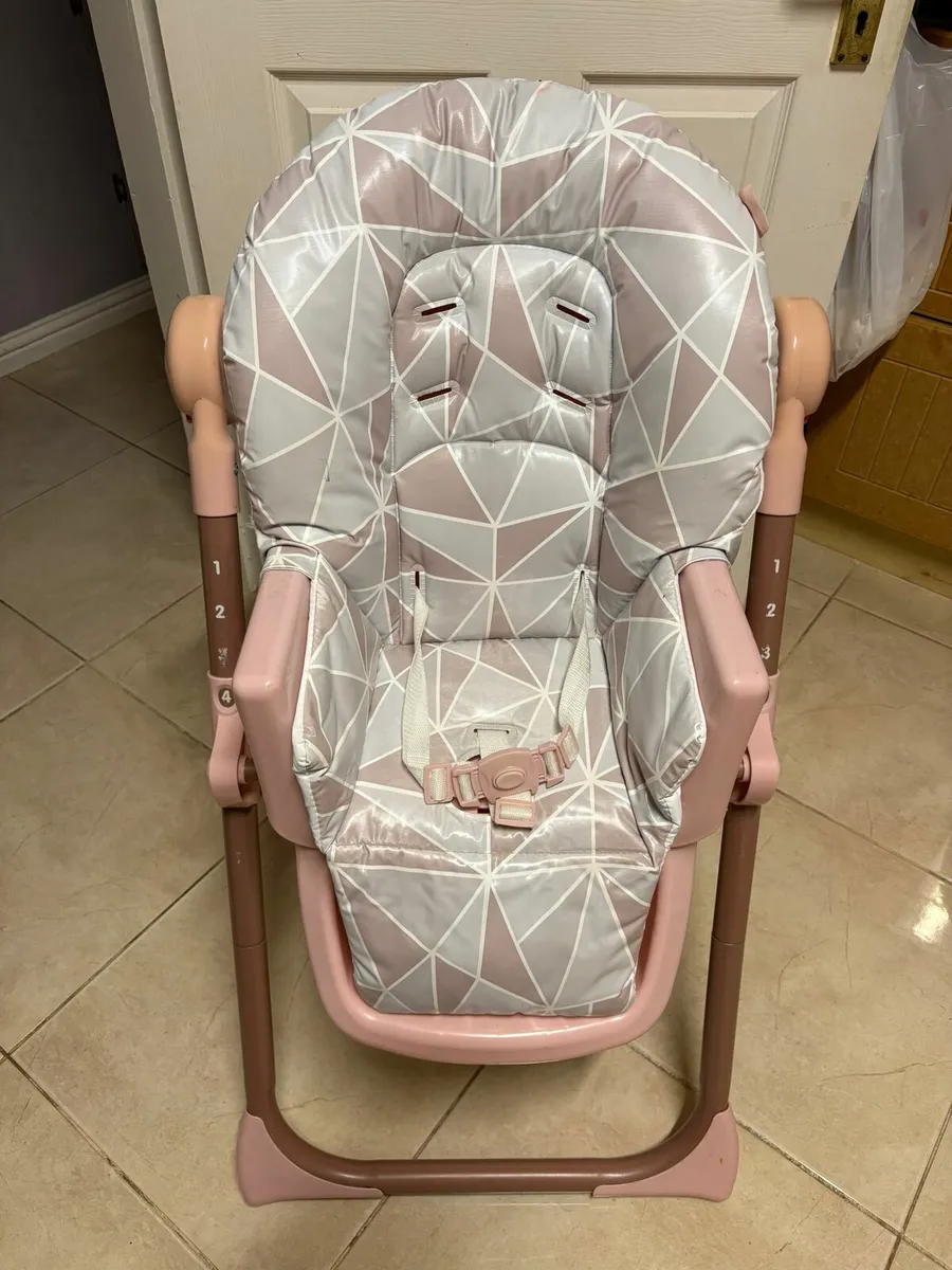 High chair - Image 3