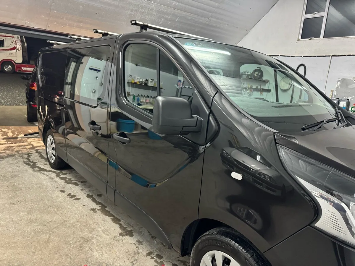 Renualt traffic crew cab - Image 2