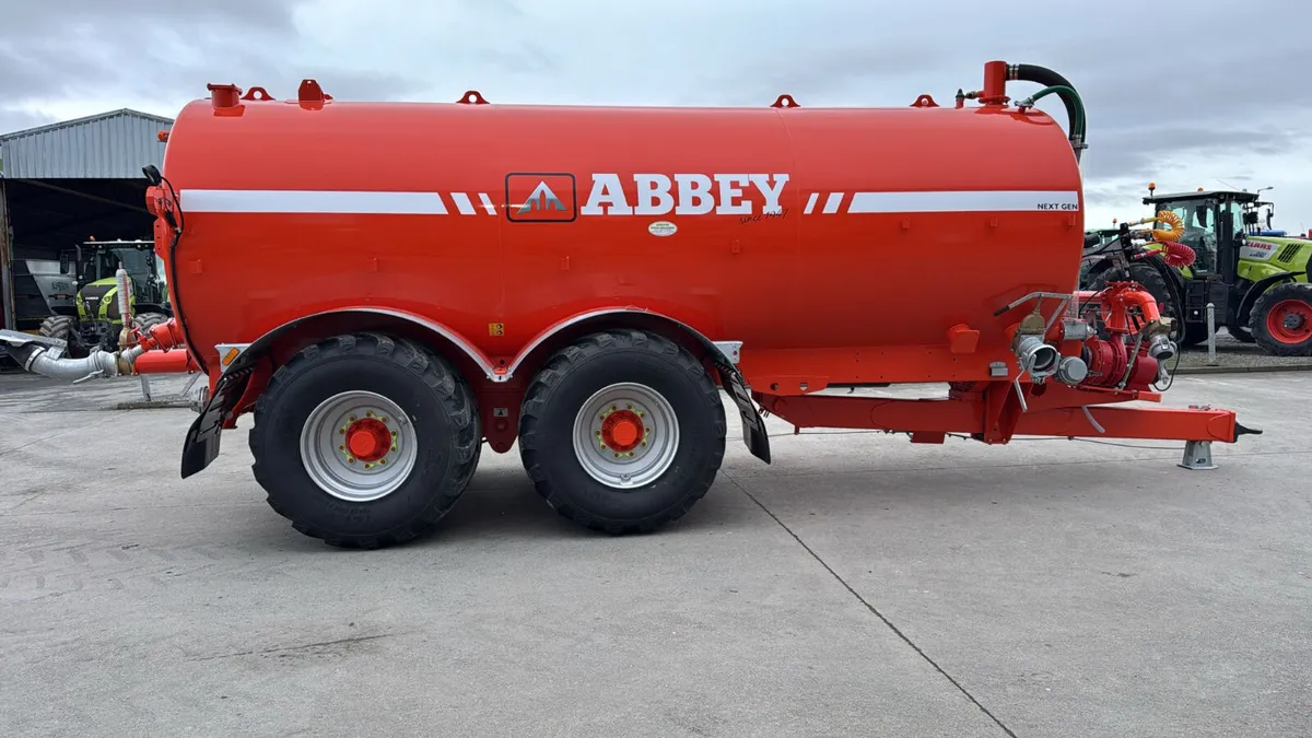 Abbey 4000g rt tandem axel slurry tank - Image 3
