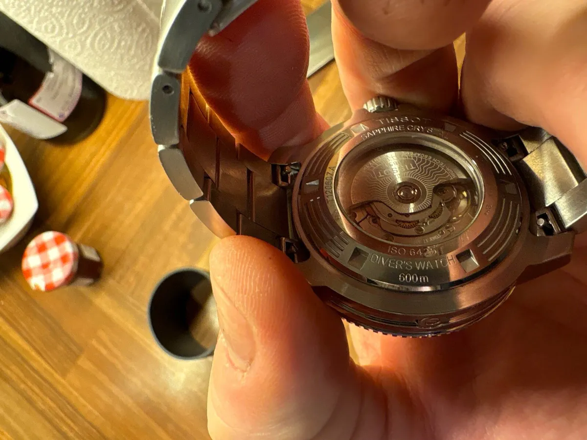 Tissot + Gucci watch - Image 4