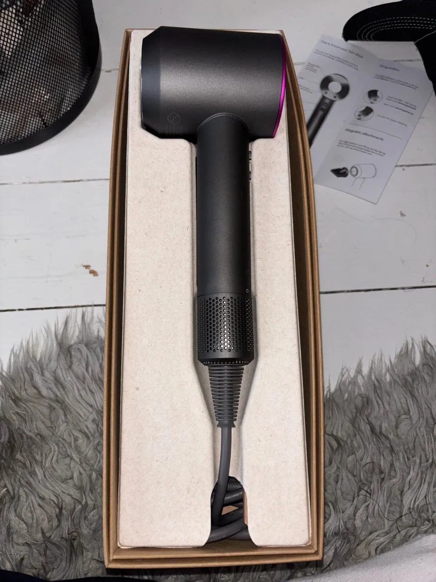 Dyson Supersonic Hair Dryer – Complete Set - Image 2
