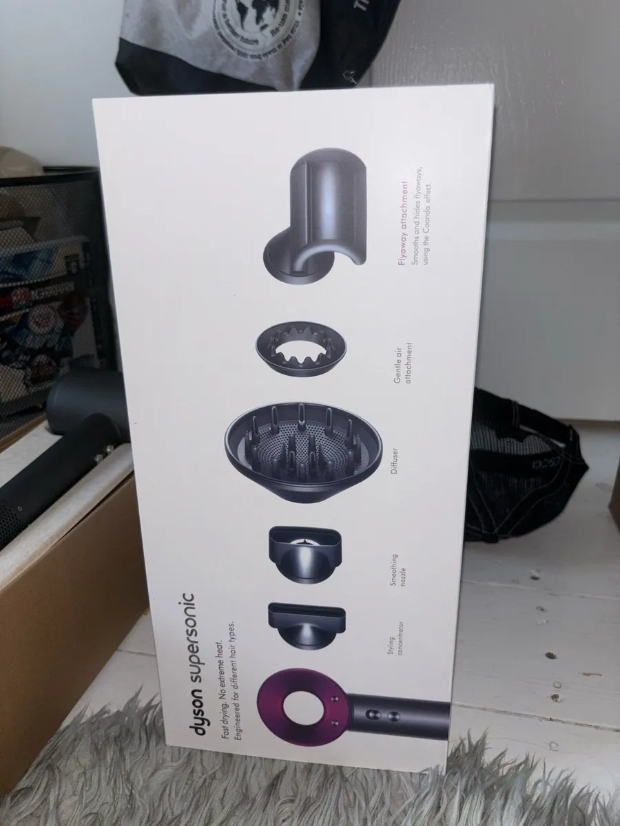Dyson Supersonic Hair Dryer – Complete Set - Image 4