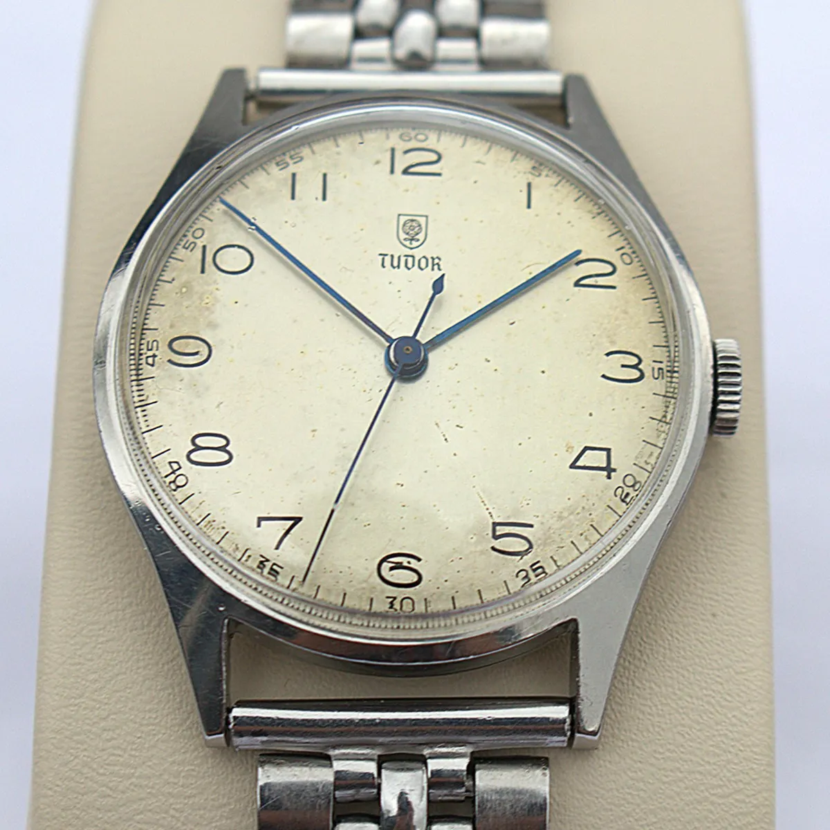 Vintage Tudor 17J Manual Wind Watch | 1950s - Image 2