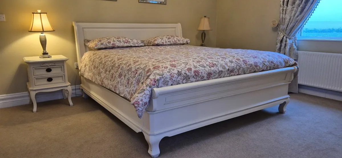 Chantilly Superking bedframe - Image 1