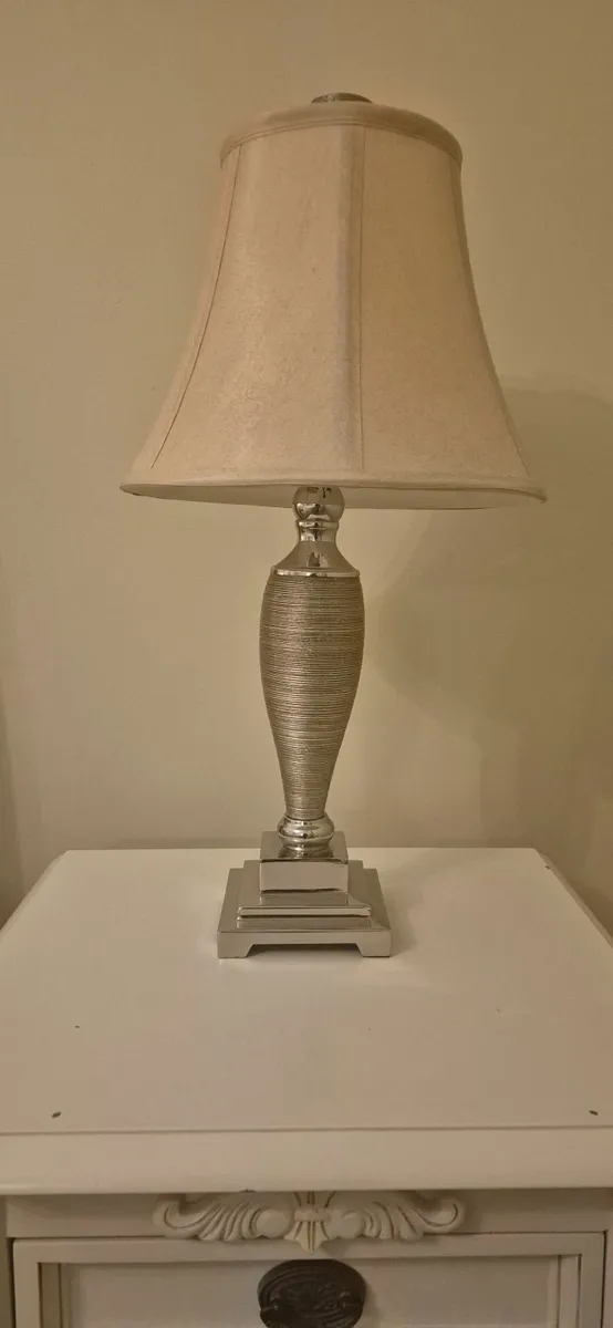 Mindy browns lamps - Image 1