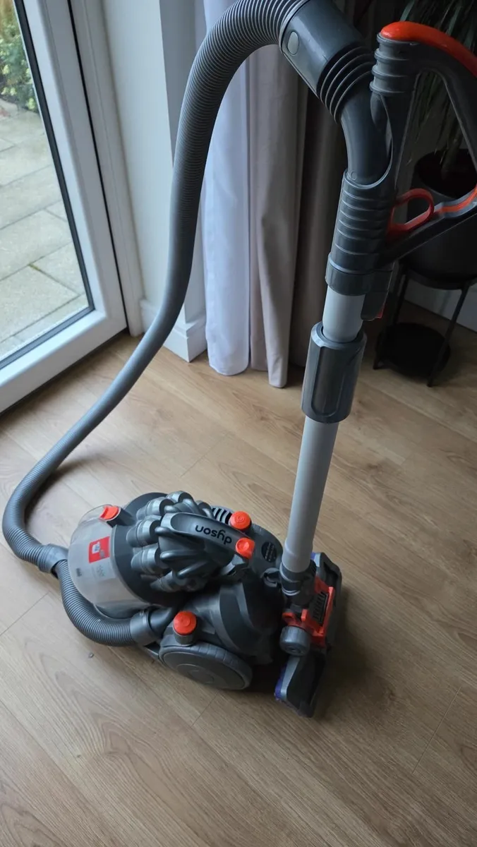 Dyson hoover - Image 1