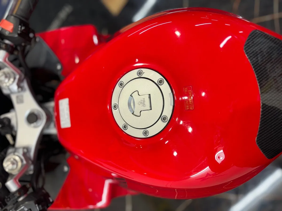 Honda VFR 1998 - Image 4