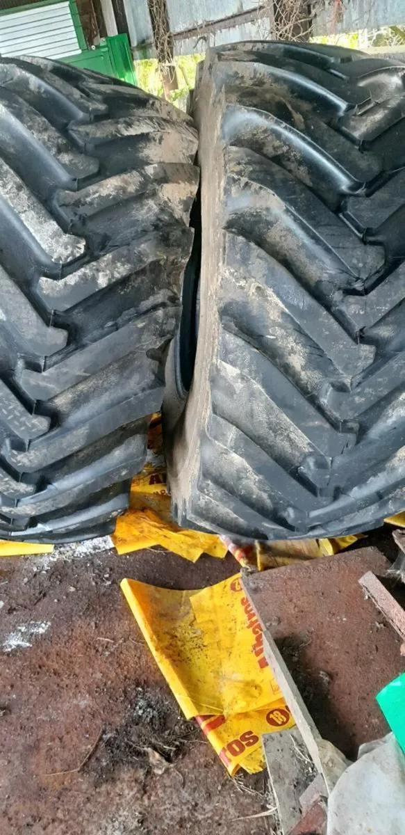 Tyres 28.1 R 26 - Image 4