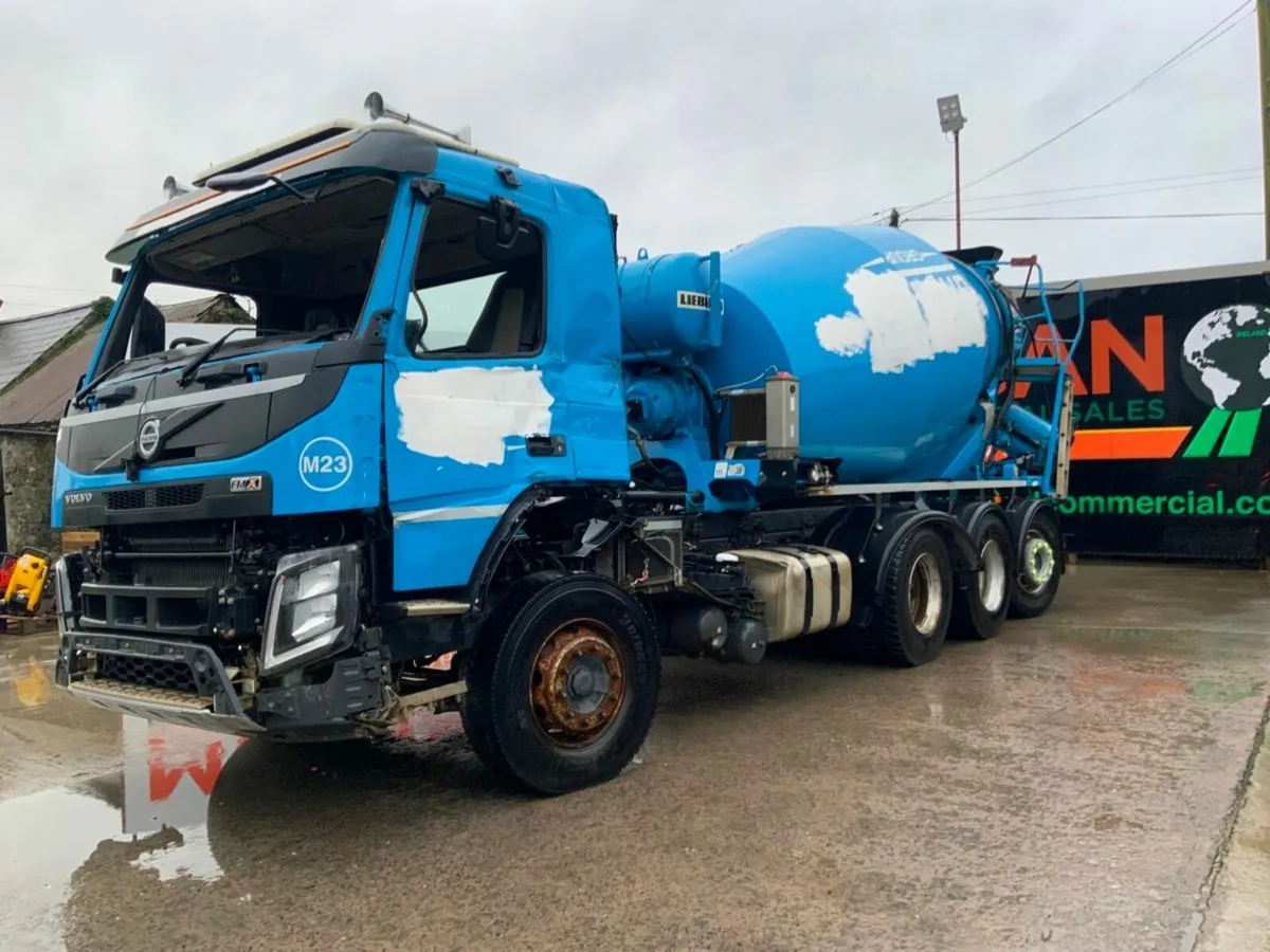 Volvo FM 2020 FMX TRIDEM......LIEBHERR 895 MIXER.. - Image 3