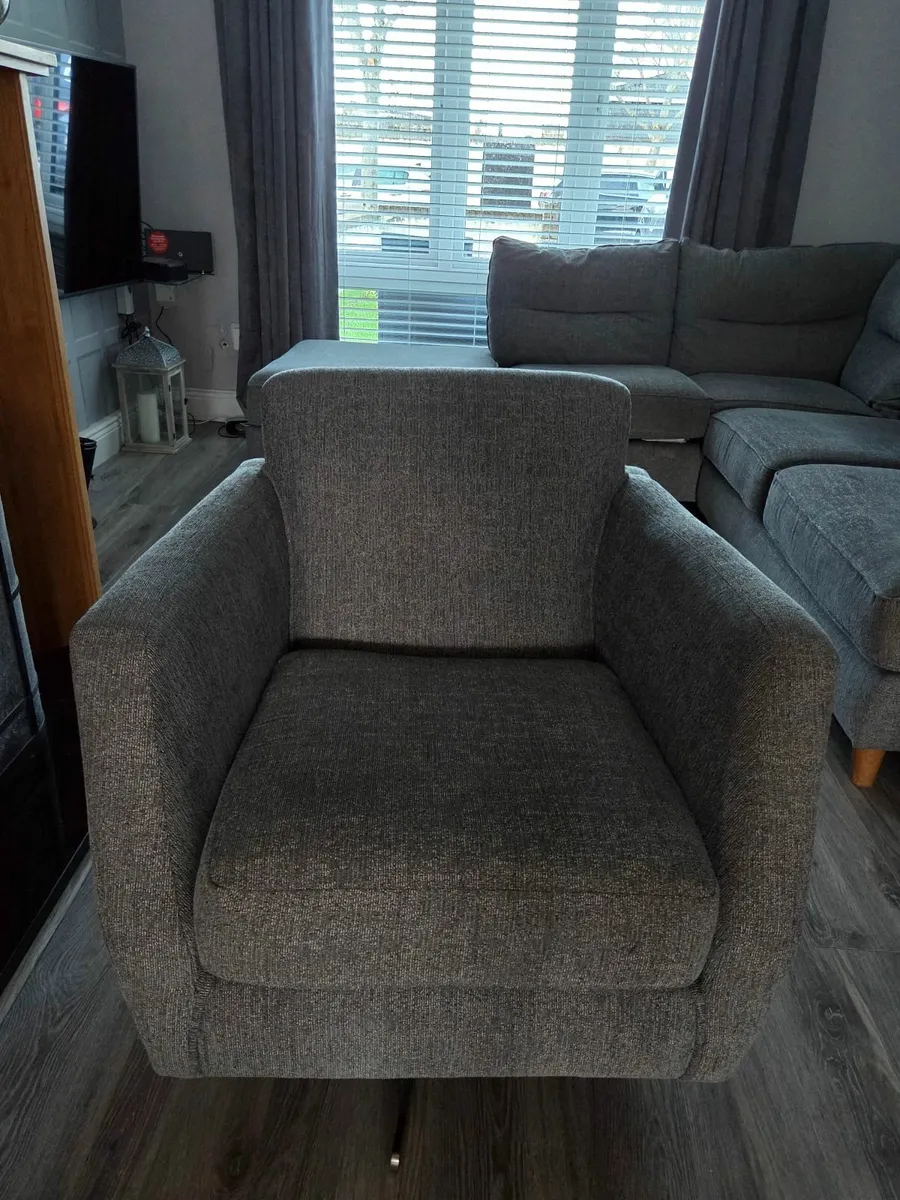 Corner sofa with swivel chair - Image 2