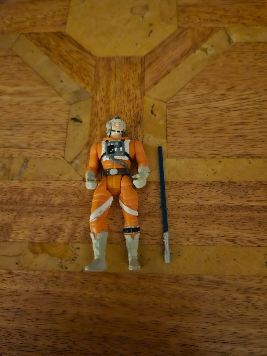 Star Wars POTF2 Luke Skywalker X Wing